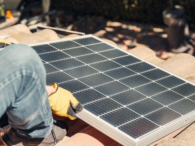 installations de panneaux solaires